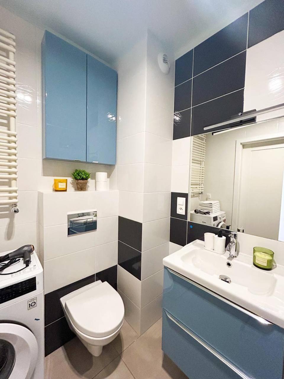 Lumina Luxury 3-Rooms Apartments With Parking Łódź Dış mekan fotoğraf